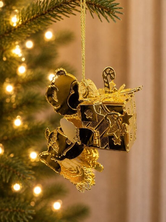 Danbury Mint Other - Danbury Mint Teddy Bear With Christmas Gift Box Gold Tone Ornament